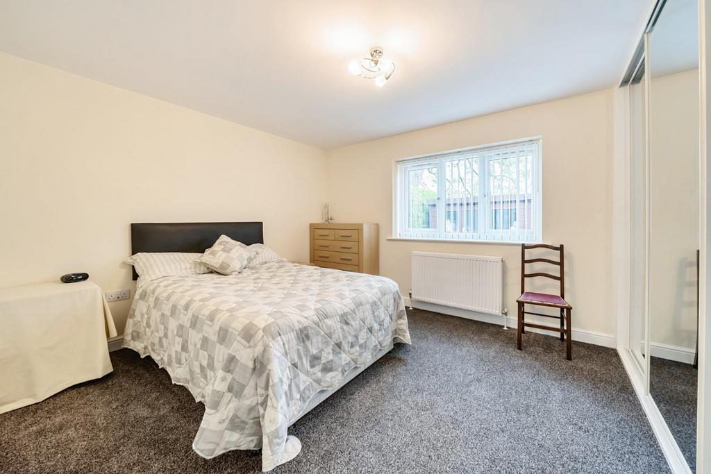 SECOND DOUBLE BEDROOM.jpg