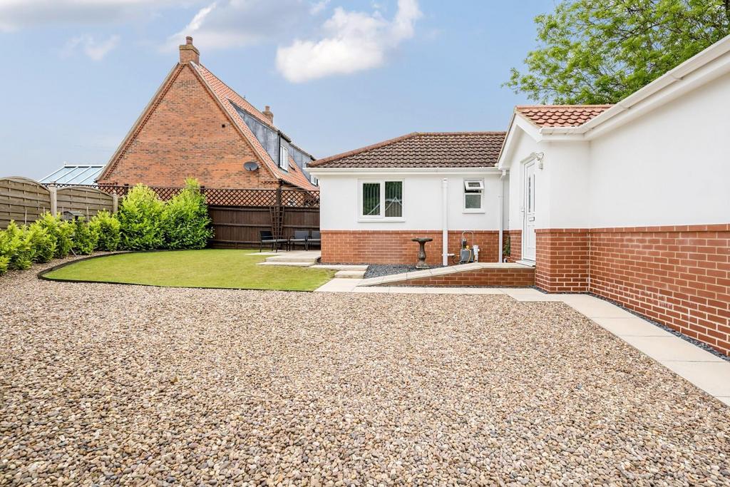 3 Rd view EXTERIOR.jpg