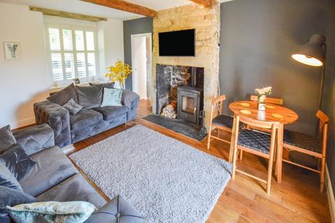 9 Peasacre, Bingley, BD16 3JP