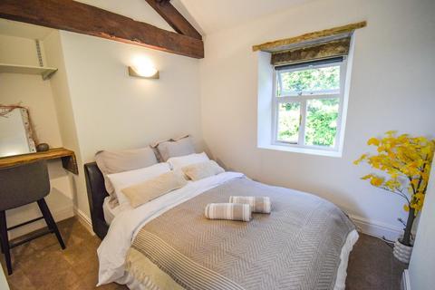 9 Peasacre, Bingley, BD16 3JP