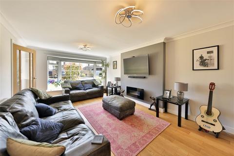 7 Allendale, York, YO24 2SF