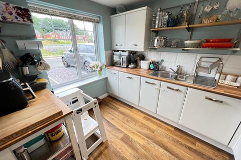 3 Fussell Way, Wollaston, Stourbridge, DY8 4GG