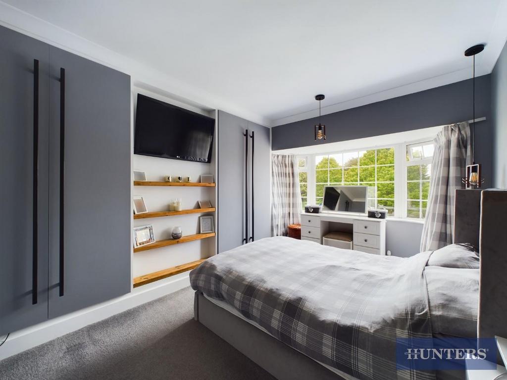 CAM01984 G0-PR0073-STILL001.jpg