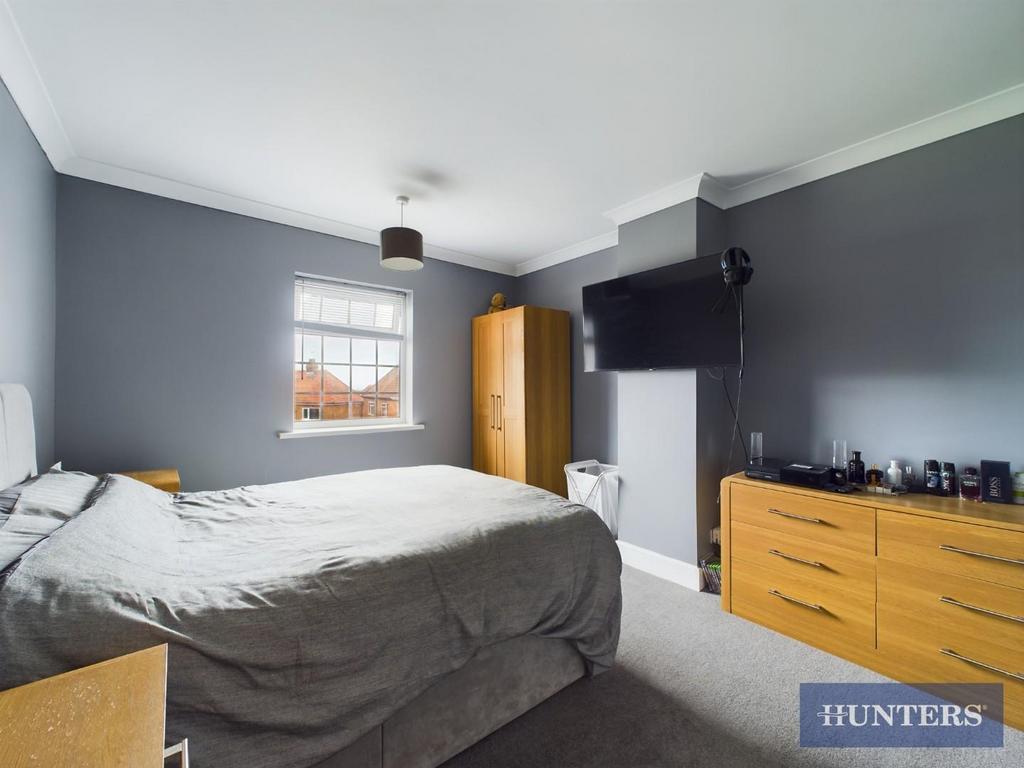 CAM01984 G0-PR0073-STILL003.jpg