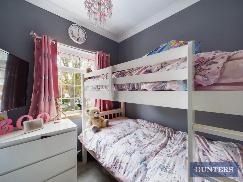 CAM01984 G0-PR0073-STILL002.jpg