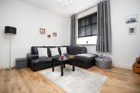 2 bedroom flat for sale, James Terrace, Wallsend