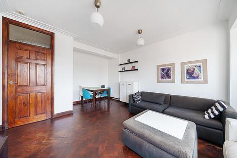 3 bedroom flat to rent, Oman Avenue, London, NW2