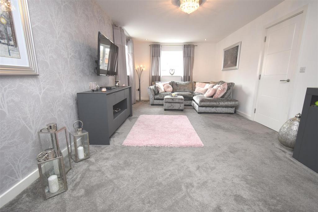 Wood Vale, Westhoughton 5 bed detached house for sale £415,000