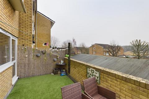 26 Pennycroft, Croydon, CR0 9LL
