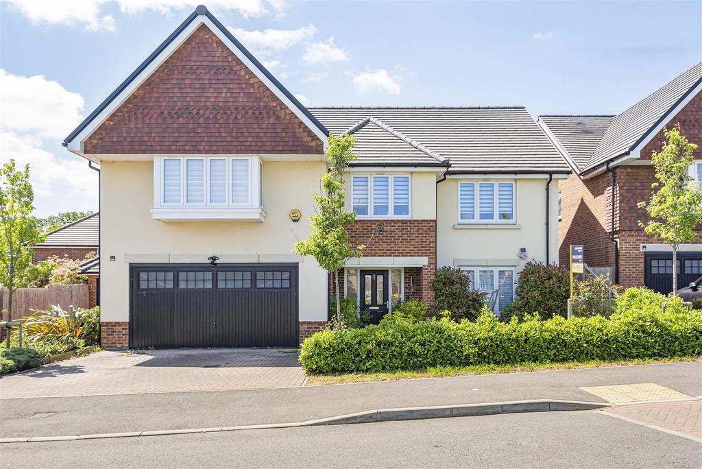 Langford Avenue, Spencers Wood, Reading 5 bed detached house for sale