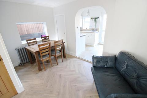 60 Brixham Road, Welling, DA16 1EQ