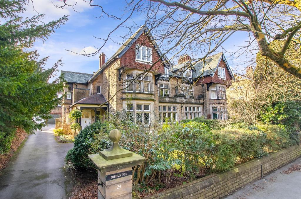 Park Avenue, Harrogate 3 bed apartment for sale £395,000