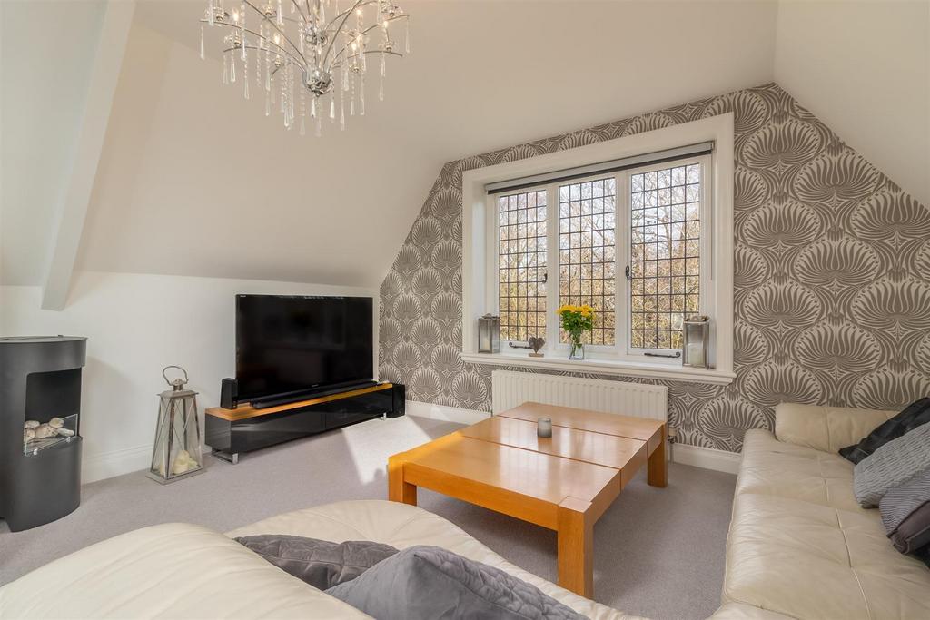 Park Avenue, Harrogate 3 bed apartment for sale £395,000