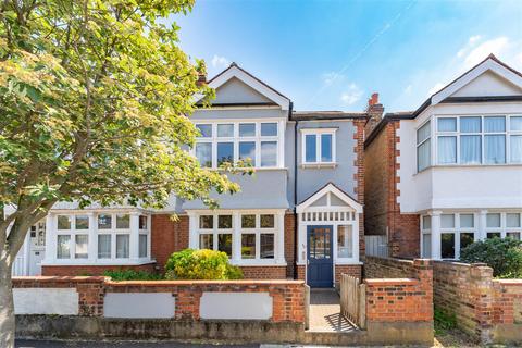40 Leyborne Avenue, London, W13 9RA