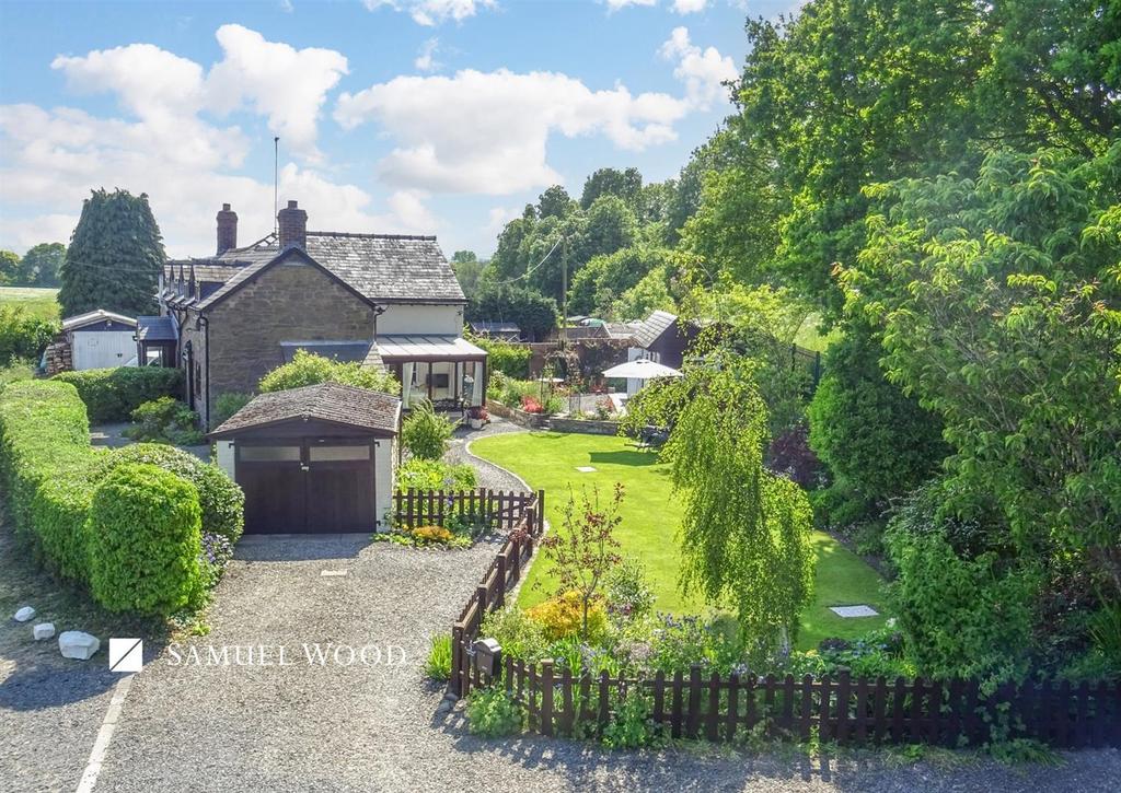 3 Broome Marsh, AstonOnClun, Craven Arms 2 bed semidetached house
