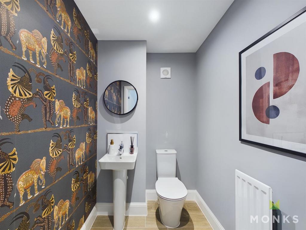 CAM01348 G0-PR0094-STILL001.jpg