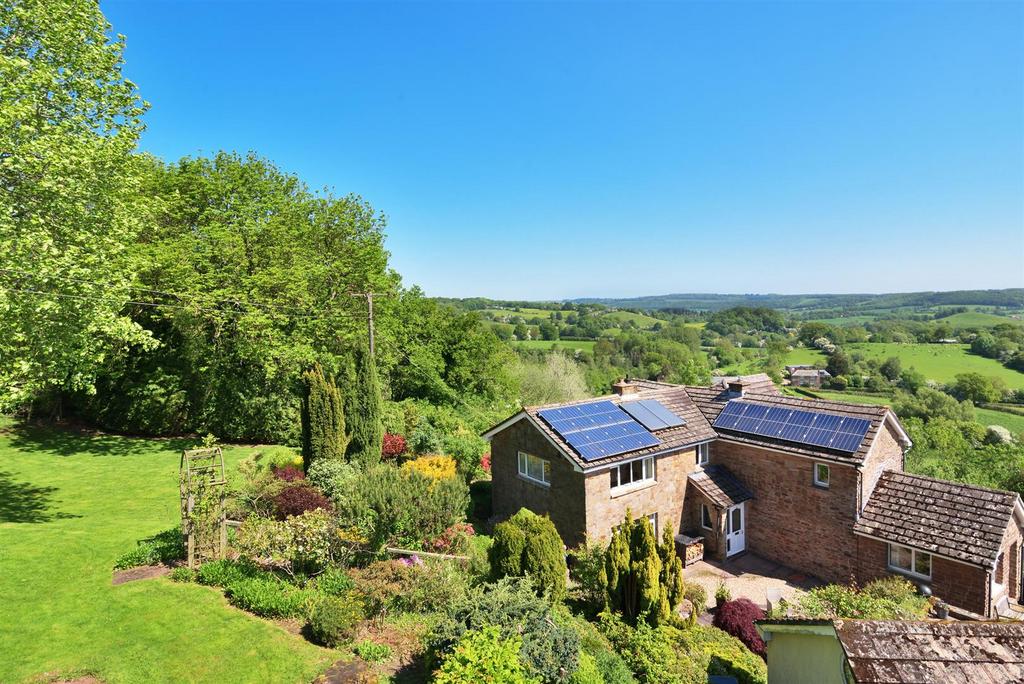 Brockhampton, Hereford far reaching views 4 bed detached house for