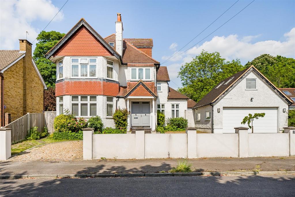 Links Road, Epsom 5 bed detached house for sale £1,600,000
