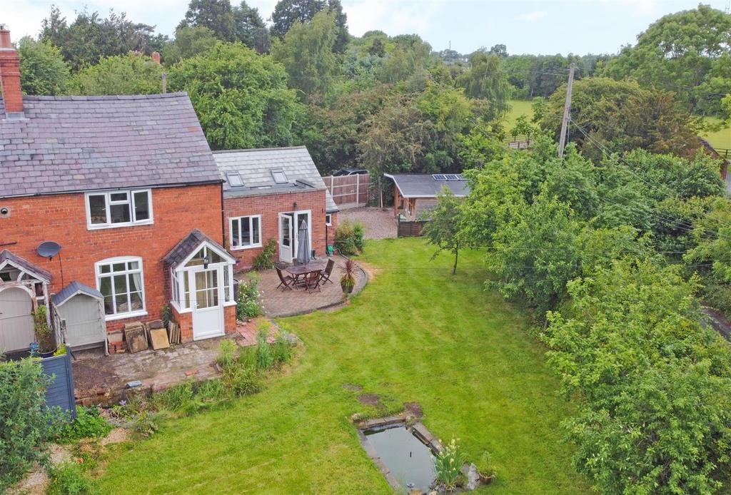 Summerhill Cottages, Baschurch... 3 bed semidetached house £325,000
