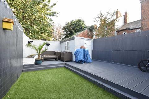 3 bedroom terraced house for sale, Beacalls Lane, Castlefields, Shrewsbury