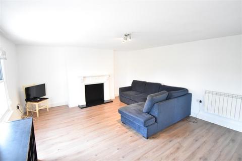 1 bedroom apartment to rent - Ewell Road, Surbiton