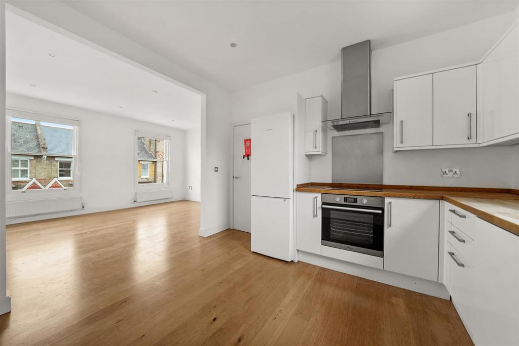 Flat 1-2, 88 Elm Park - xz A2 Jxbye7 GDd STi RLRC.jpg