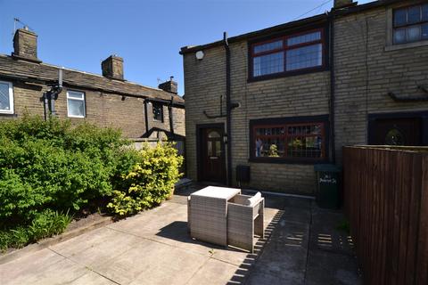 1 Ackroyd Square, Queensbury, Bradford, BD13 1EA