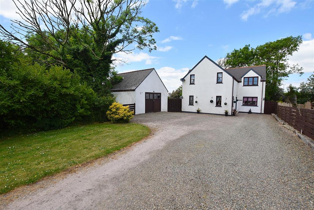 Wallaston Green, Hundleton, Pembroke 5 bed detached house for sale £