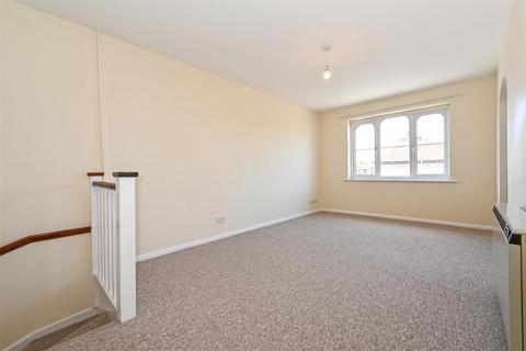 1 bedroom apartment for sale - Halleys Court, Leatherbottle Lane, Chichester