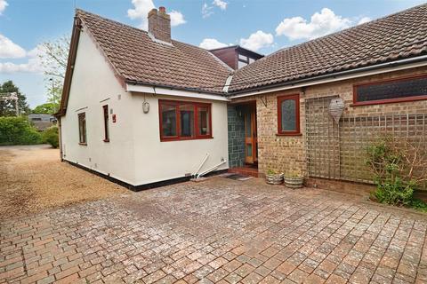 62 Cotmer Road, Lowestoft, NR33 9PP