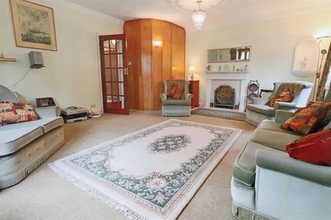 62 Cotmer Road, Lowestoft, NR33 9PP