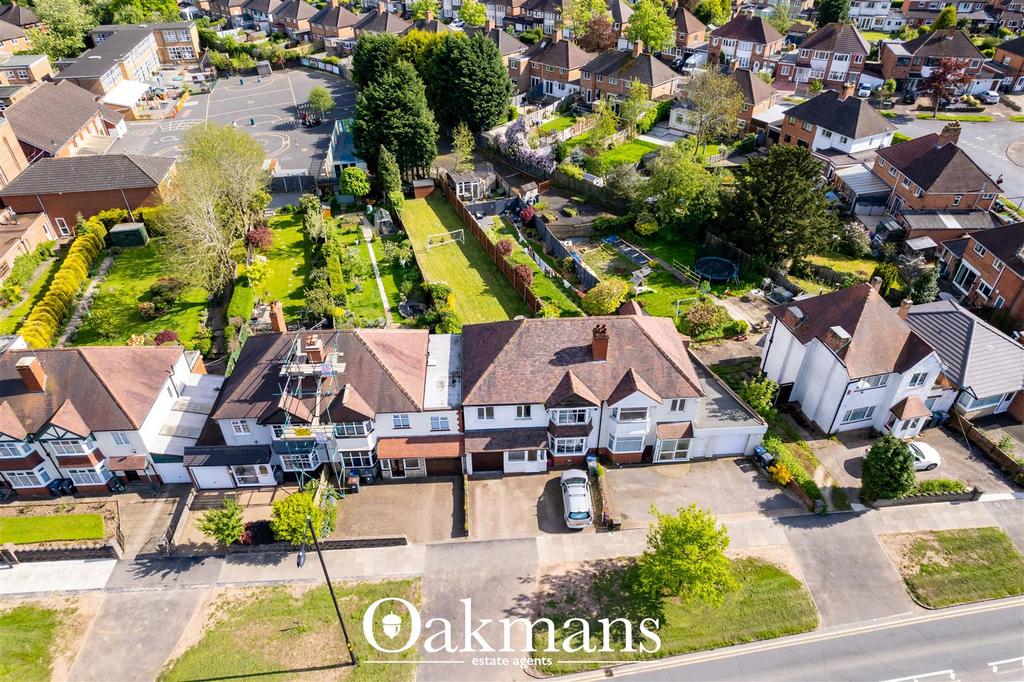 Frankley Beeches Road, Birmingham B31 5 bed semidetached house for