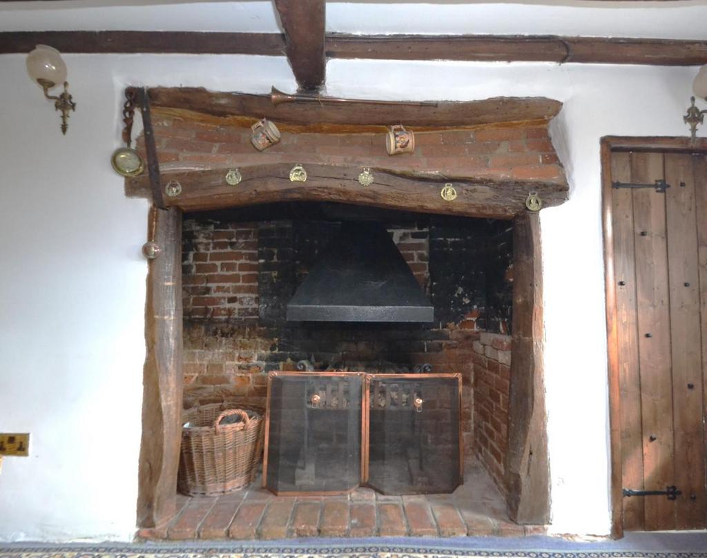 Fireplace.JPG