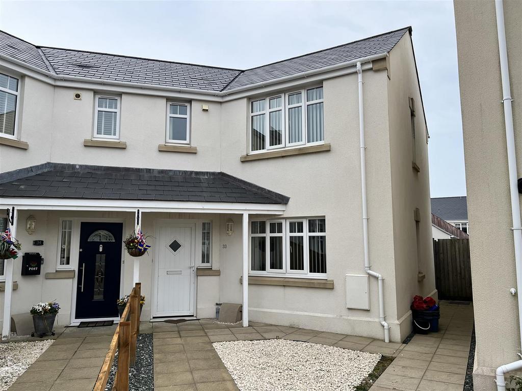 Moors Road, Johnston, Haverfordwest 3 bed semidetached house for sale