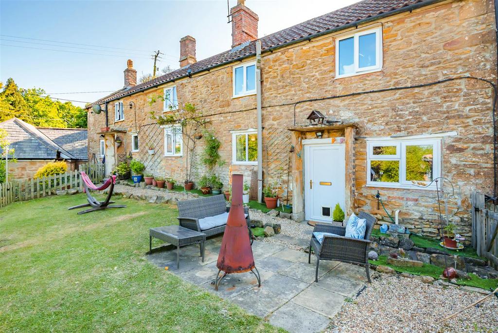 Higher Yeovil 4 bed detached house for sale £450,000