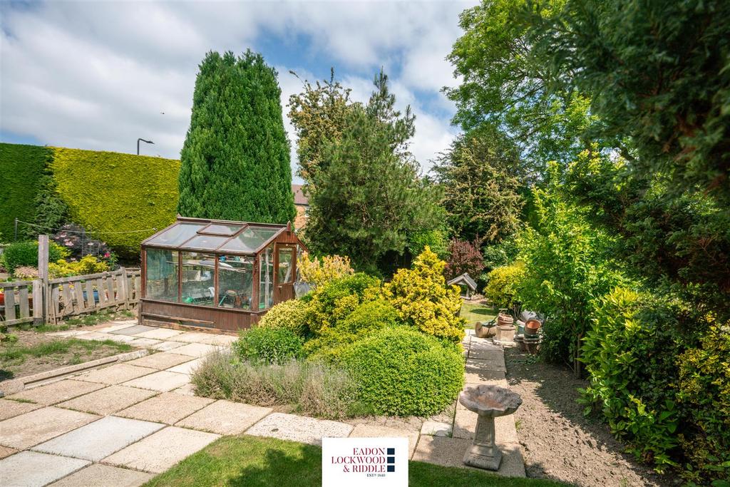 Rear Garden 2.jpg