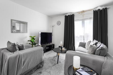 2 bedroom flat for sale - York Road, Leeds