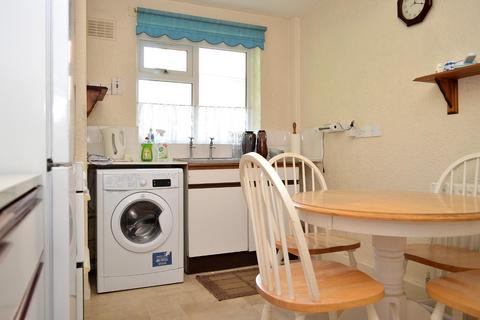 2 bedroom flat for sale - Rosary Road, Oldham