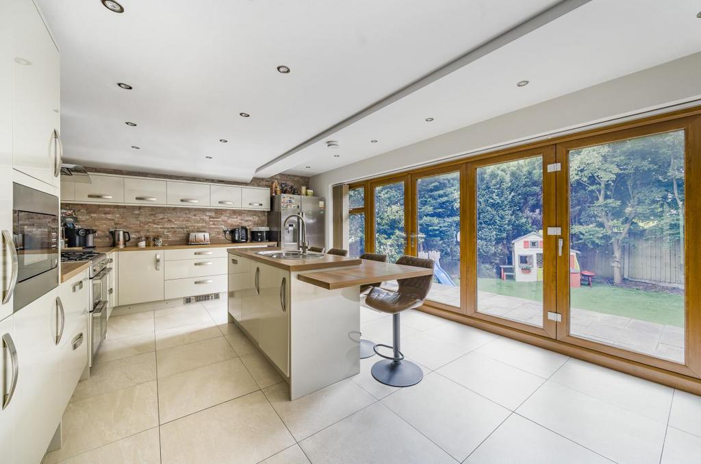 Broadway, Worsley, Manchester 4 bed semidetached house for sale £550,000