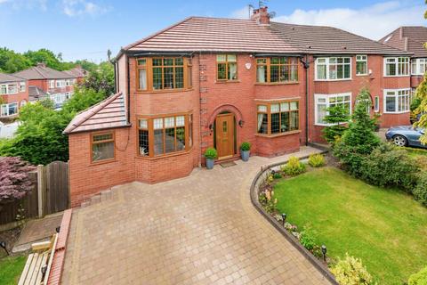 96 Broadway, Worsley, Manchester, M28 7FF