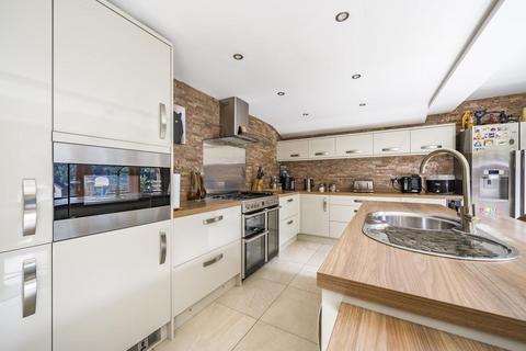 96 Broadway, Worsley, Manchester, M28 7FF