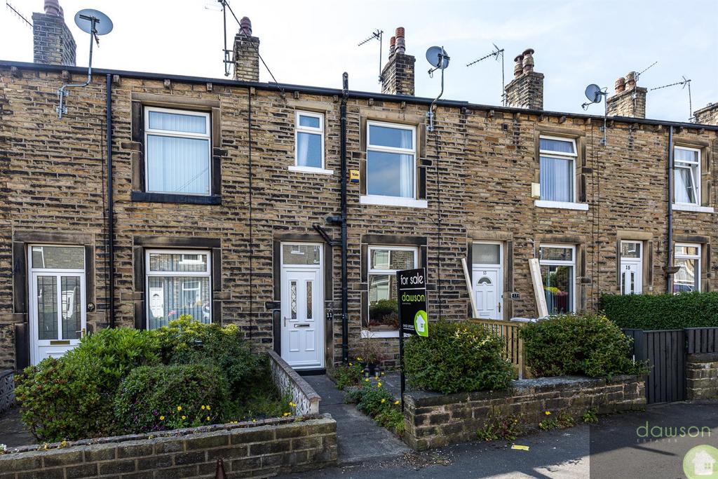 Myrtle Road, Elland 2 bed terraced house for sale £115,000