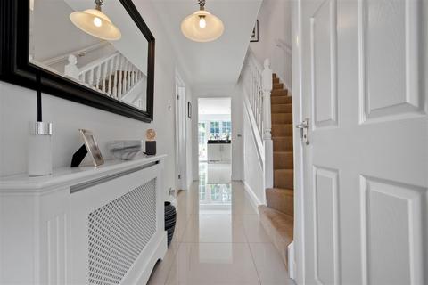 52a Church Road, Chavey Down, Ascot, SL5 8RR