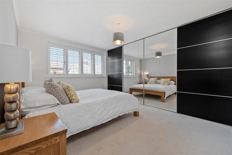 52a Church Road, Chavey Down, Ascot, SL5 8RR
