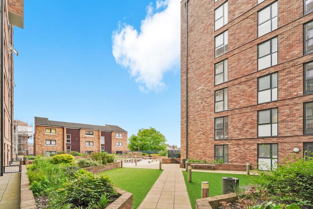 Flat 55, Echo Court - jr BOk1k T9j X6 U6 BPu Xmm.jpg