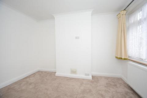 20 Holyrood Avenue, Harrow, HA2 8TP
