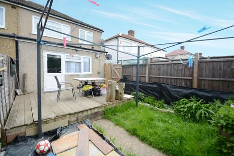 20 Holyrood Avenue, Harrow, HA2 8TP