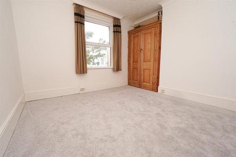 2 bedroom flat for sale, Braybrooke Road, Hastings