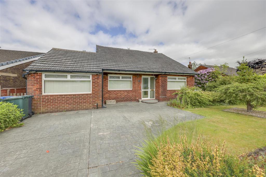 Booth Road, Stacksteads, Bacup 3 bed detached bungalow - £299,000