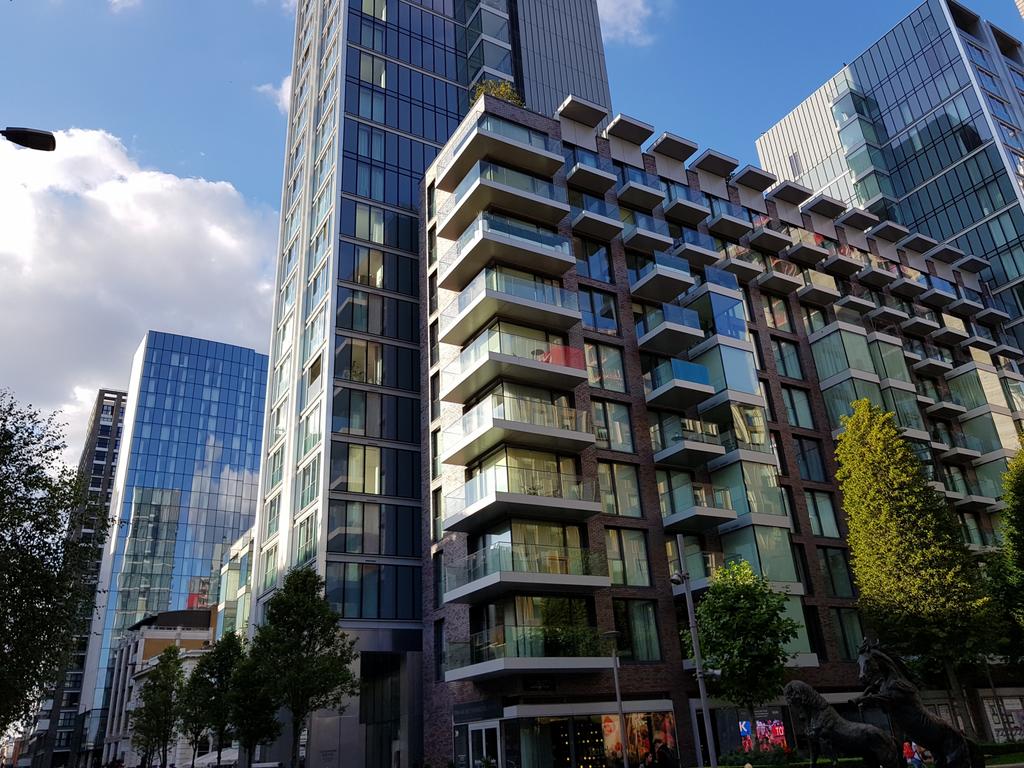 2 Bed, 2 Bath Flat, Goodmans Field,Catalina House